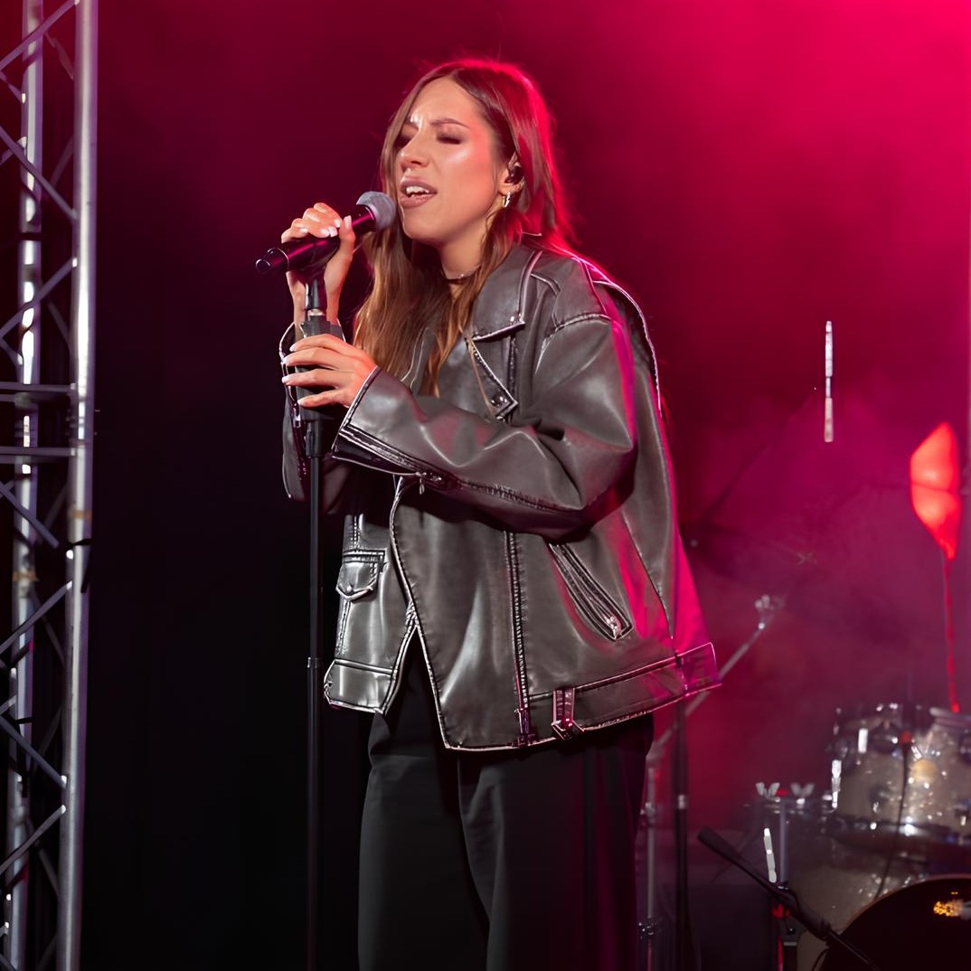 Оля Воробйова