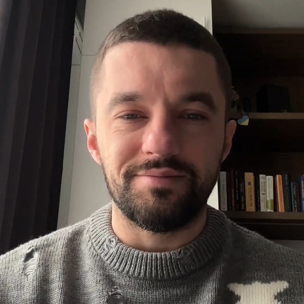 Максим Леонов