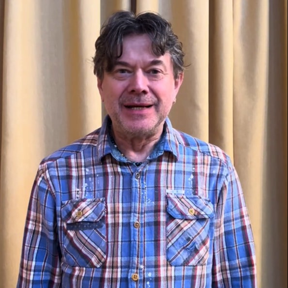 Остап Ступка