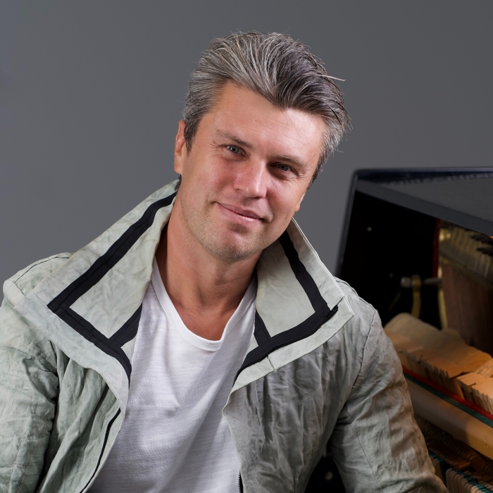 Євген Хмара